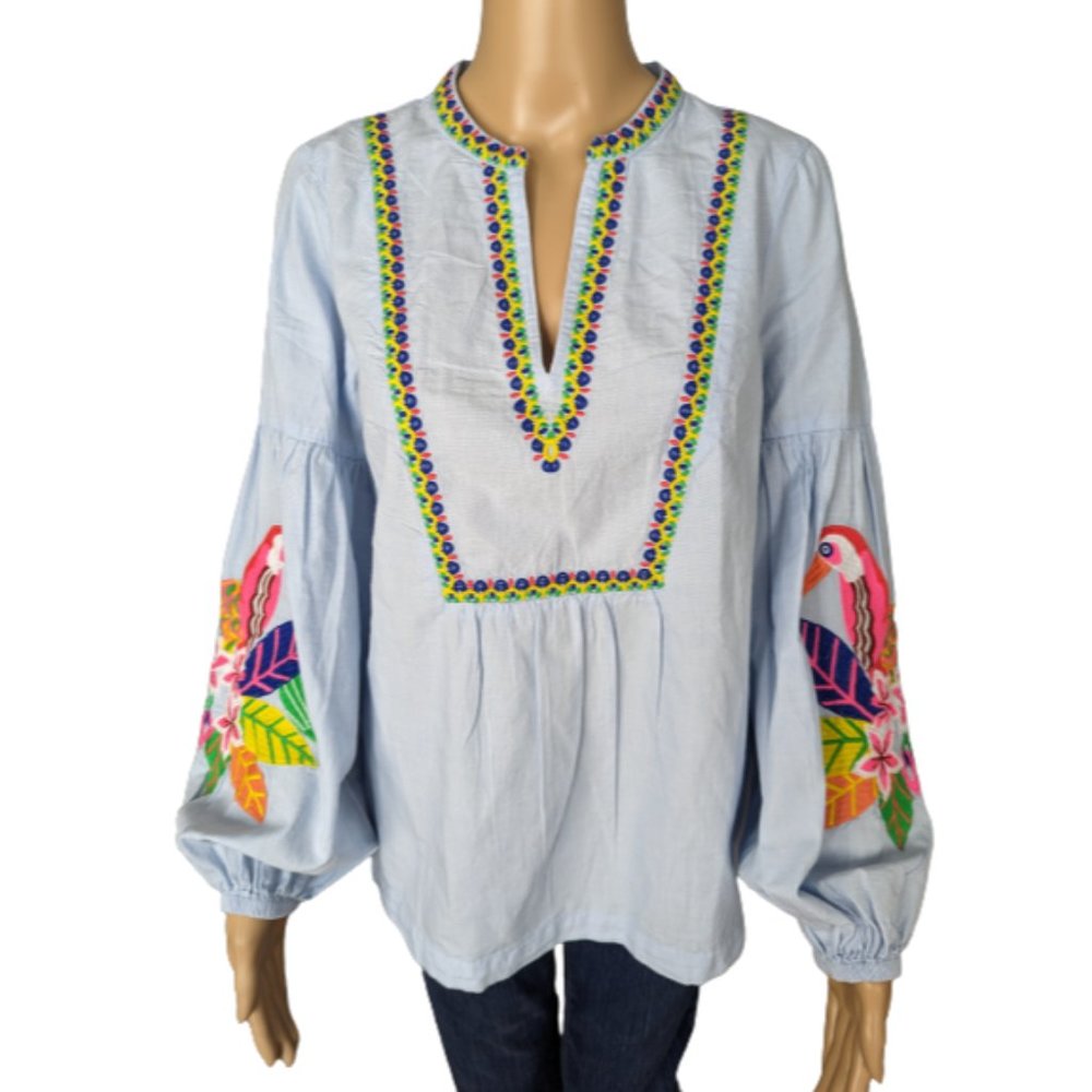 Crown & Ivy Embroidered Peasant Top S - Picture 3 of 9